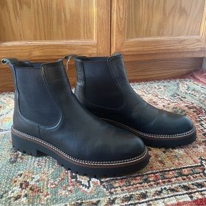 Black Leather Caslon Water Resistant Chelsea Boot